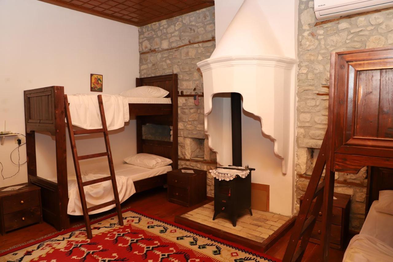 Villa Athina In Berat Castle - Since 1741 Екстериор снимка